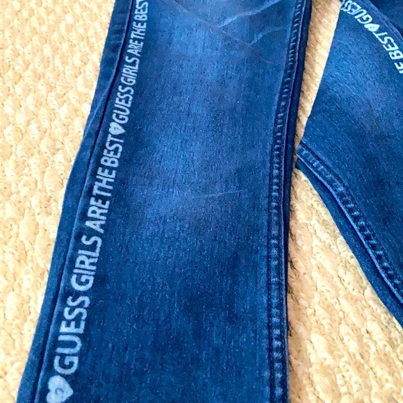 Guess Jeans - Picture 2 of 4